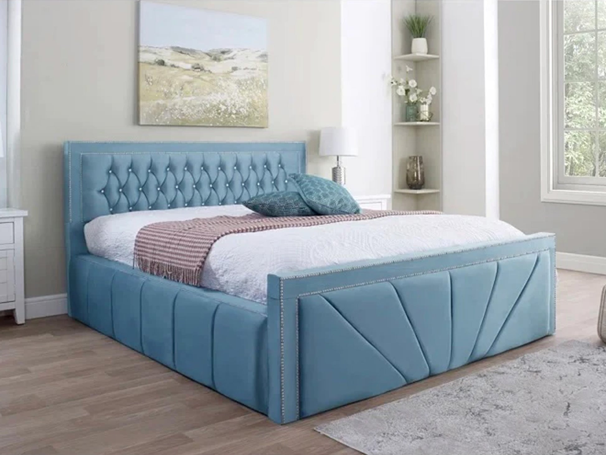 Cozy Crest Bed Frame - Unique Style Beds. 